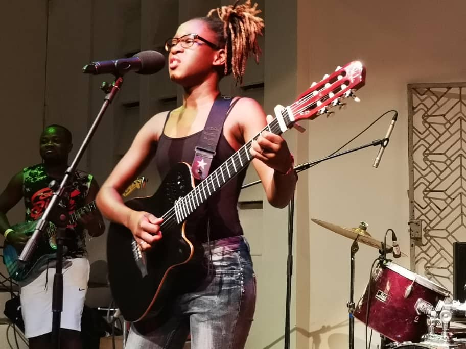 image Céline Banza, un concert sobre mais réussi